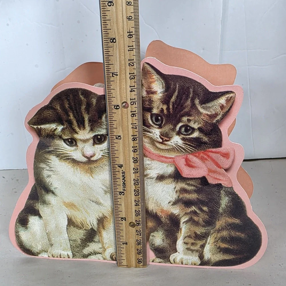 Vintage Hallmark tabby kitties cat Gift Bag cute gifting realistic pink‎ cutout